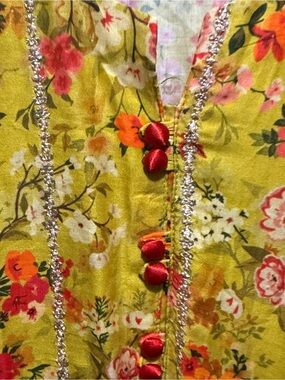 Girls Floral Yellow-Green Tunic with Pink Button Accents